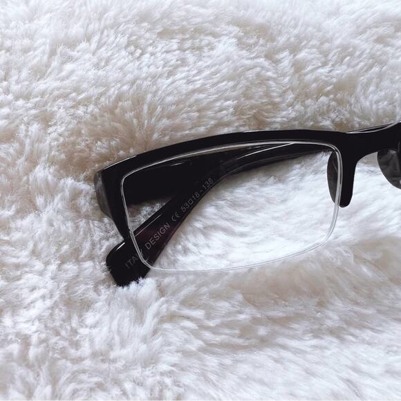 Sam Black Rectangular Reading Glasses - Picture 3 of 11